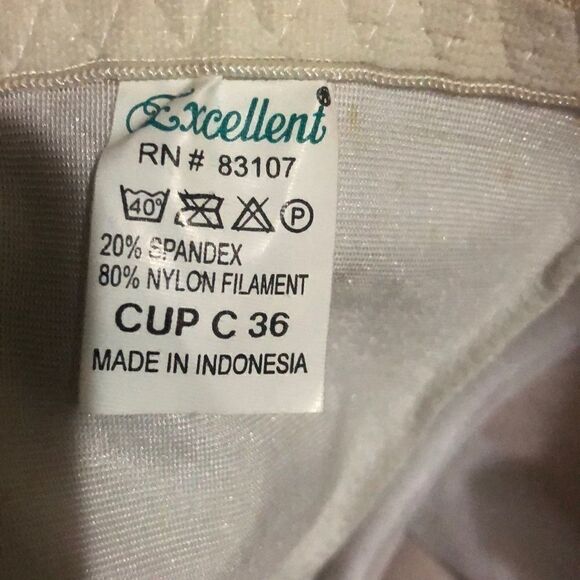 Elegant Cream Shapewear Bodysuit - Picture 5 of 5